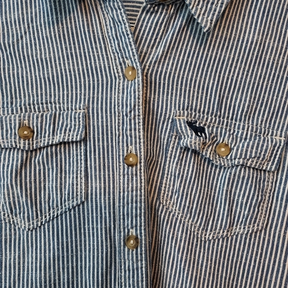 Abercrombie Striped Button Up Medium - Picture 3 of 6